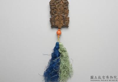 图片[2]-Carved agarwood scent pendant with symbols of blessing, Qing dynasty (1644-1911)-China Archive